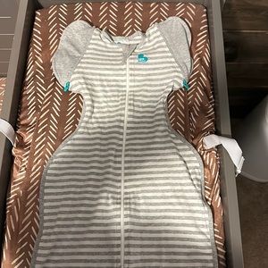 Love to dream transition swaddle